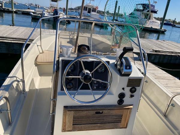 17' Boston Whaler, Listing Number 100879392, Image No. 3