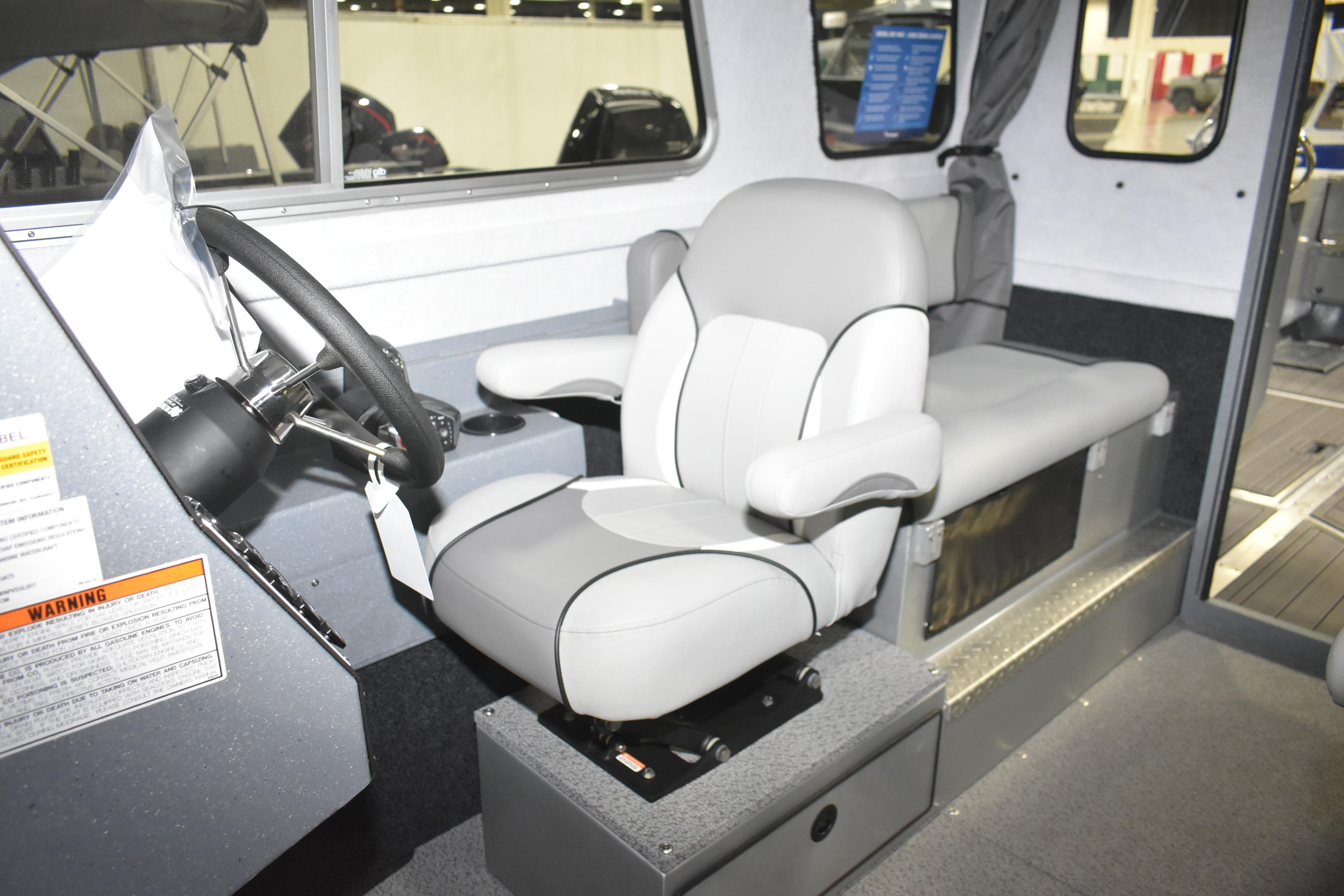 2026 KingFisher 2825 Coastal Express Gallery