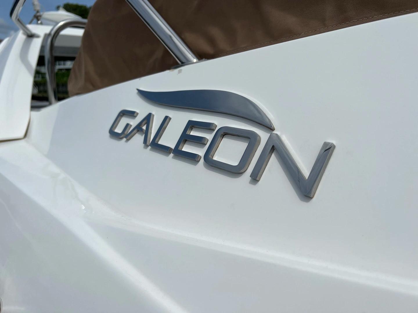 2017-Galeon-430-Skydeck