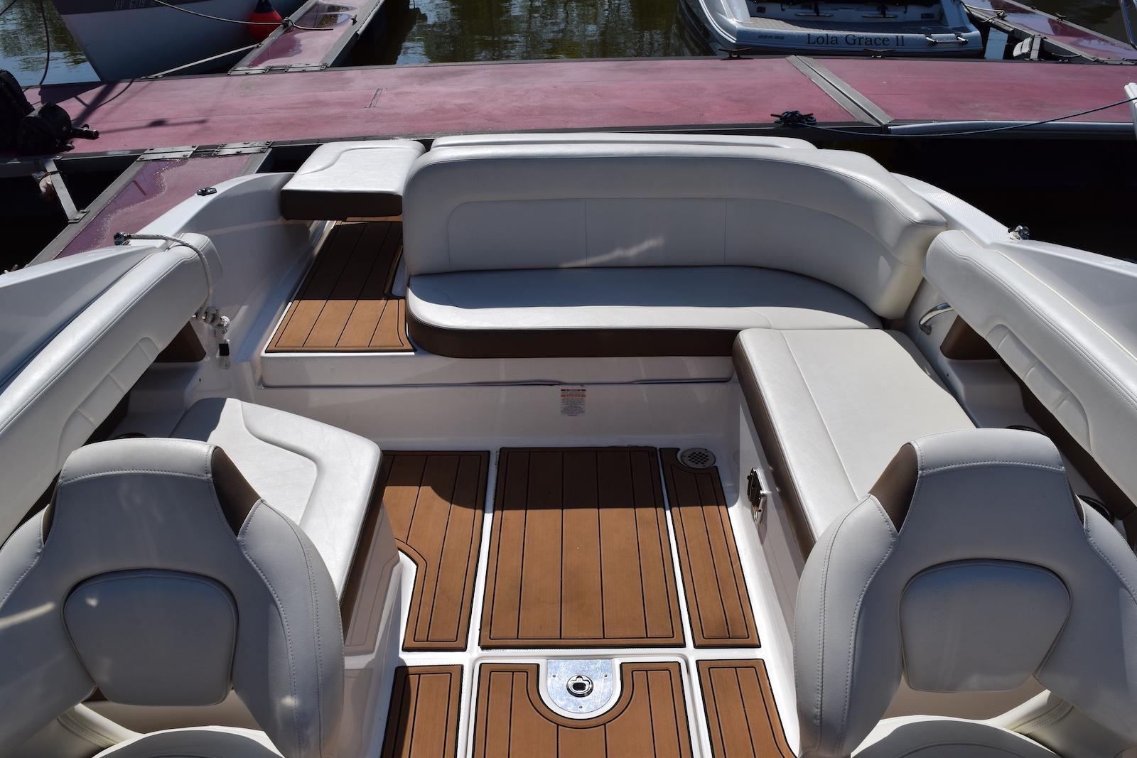 NY 10034 JS Knot 10 Yacht Sales