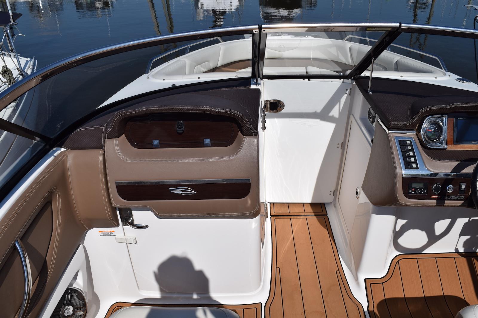NY 10034 JS Knot 10 Yacht Sales
