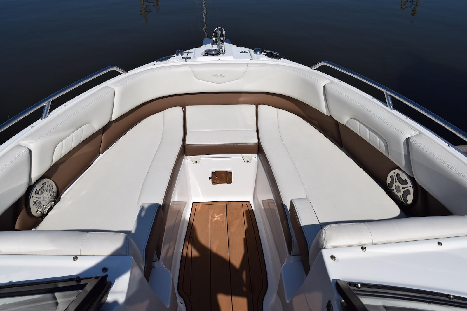 NY 10034 JS Knot 10 Yacht Sales
