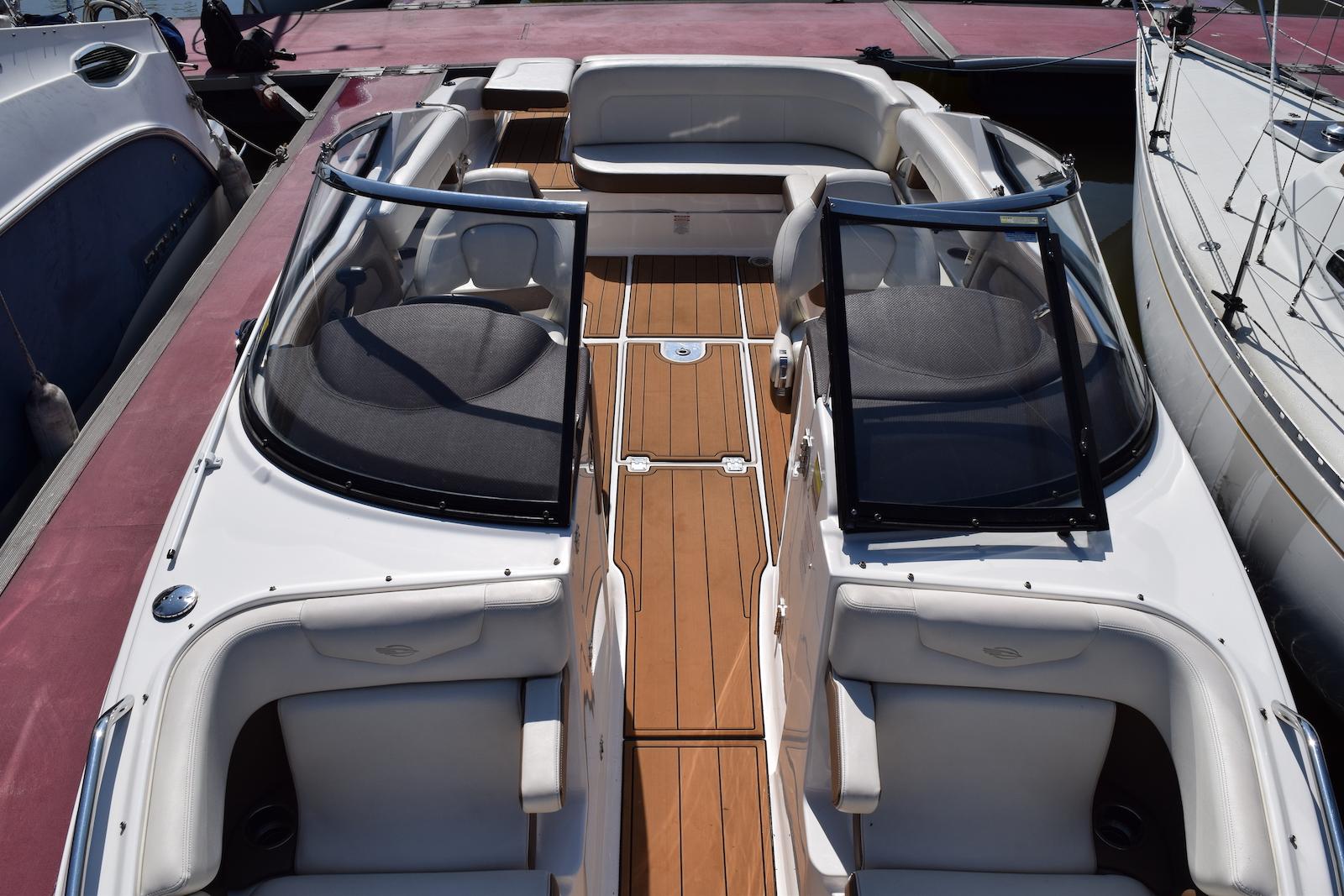 NY 10034 JS Knot 10 Yacht Sales