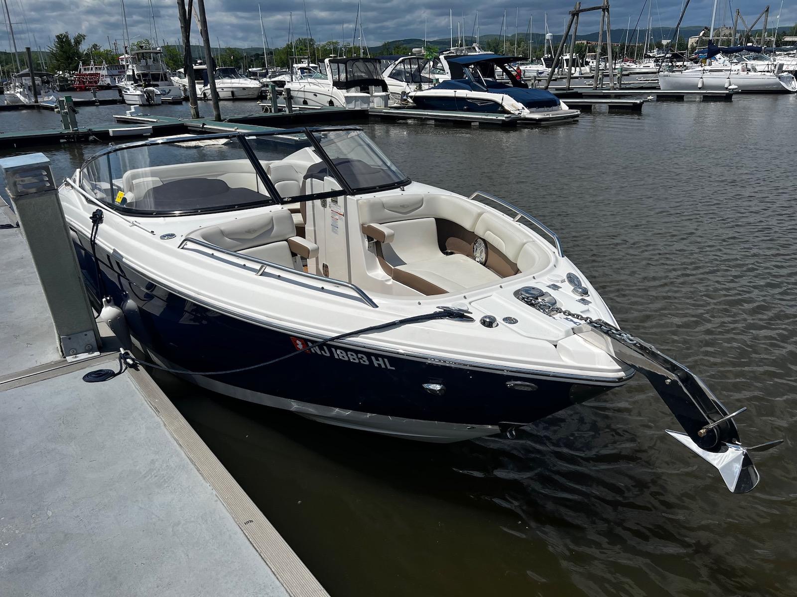 NY 10034 JS Knot 10 Yacht Sales
