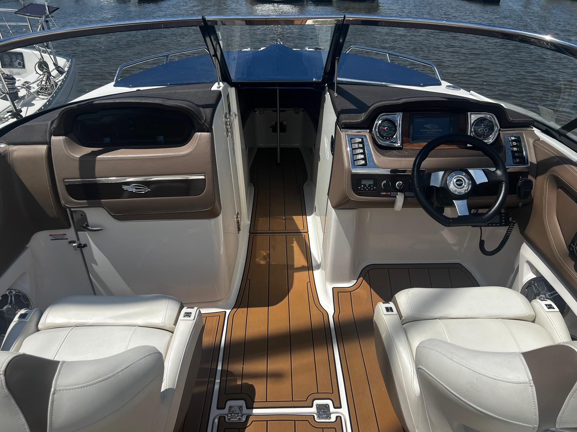 NY 10034 JS Knot 10 Yacht Sales