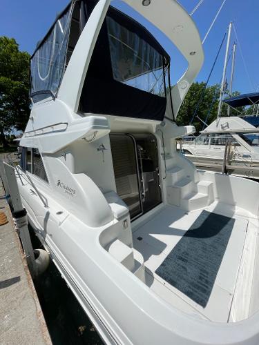35' Cruisers Yachts, Listing Number 100900903, Image No. 16