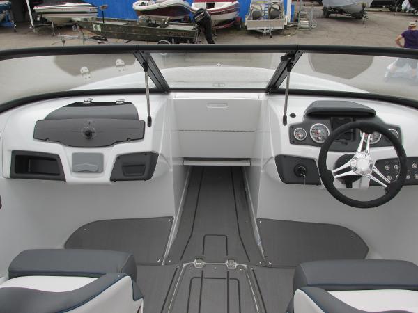 2021 Tahoe boat for sale, model of the boat is 210S & Image # 12 of 21