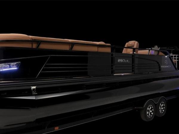 2022 Regency boat for sale, model of the boat is 250 LE3 Sport & Image # 17 of 61