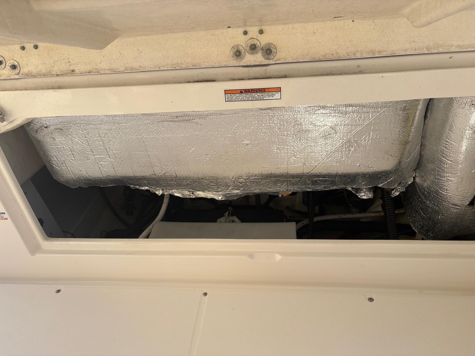 2021-robalo-r247-dual-console-power-9783141-20250505152753614-1_XLARGE