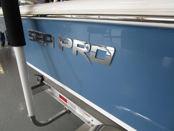 2021 Sea Pro boat for sale, model of the boat is 248 DLX BAY & Image # 4 of 34