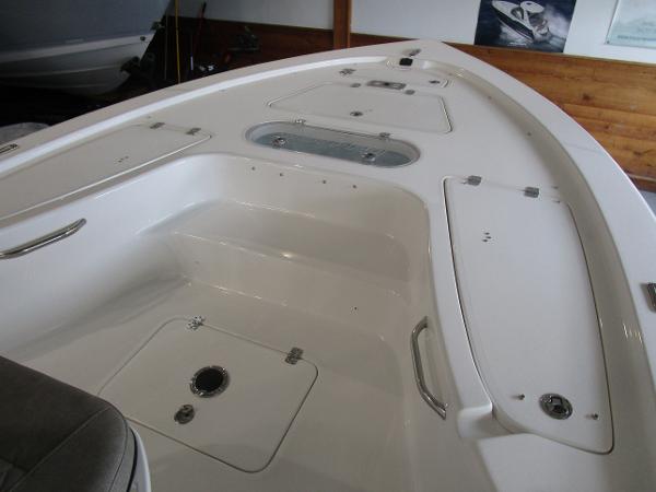 2021 Sea Pro boat for sale, model of the boat is 248 DLX BAY & Image # 24 of 34