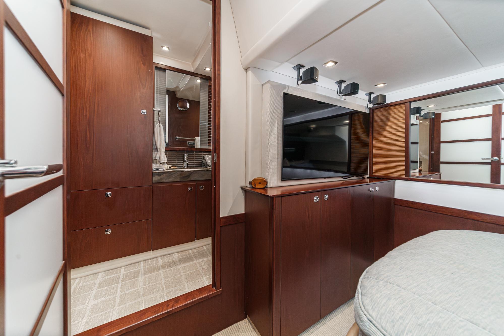 2014 Sea Ray 540 Sundancer #TBMC1870LLC inventory image at Sun Country Yachts, San Diego Marriott Marquis 2014 Sea Ray 540 Sundancer #TBMC1870LLC inventory image at Sun Country Yachts, San Diego Marriott Marquis
