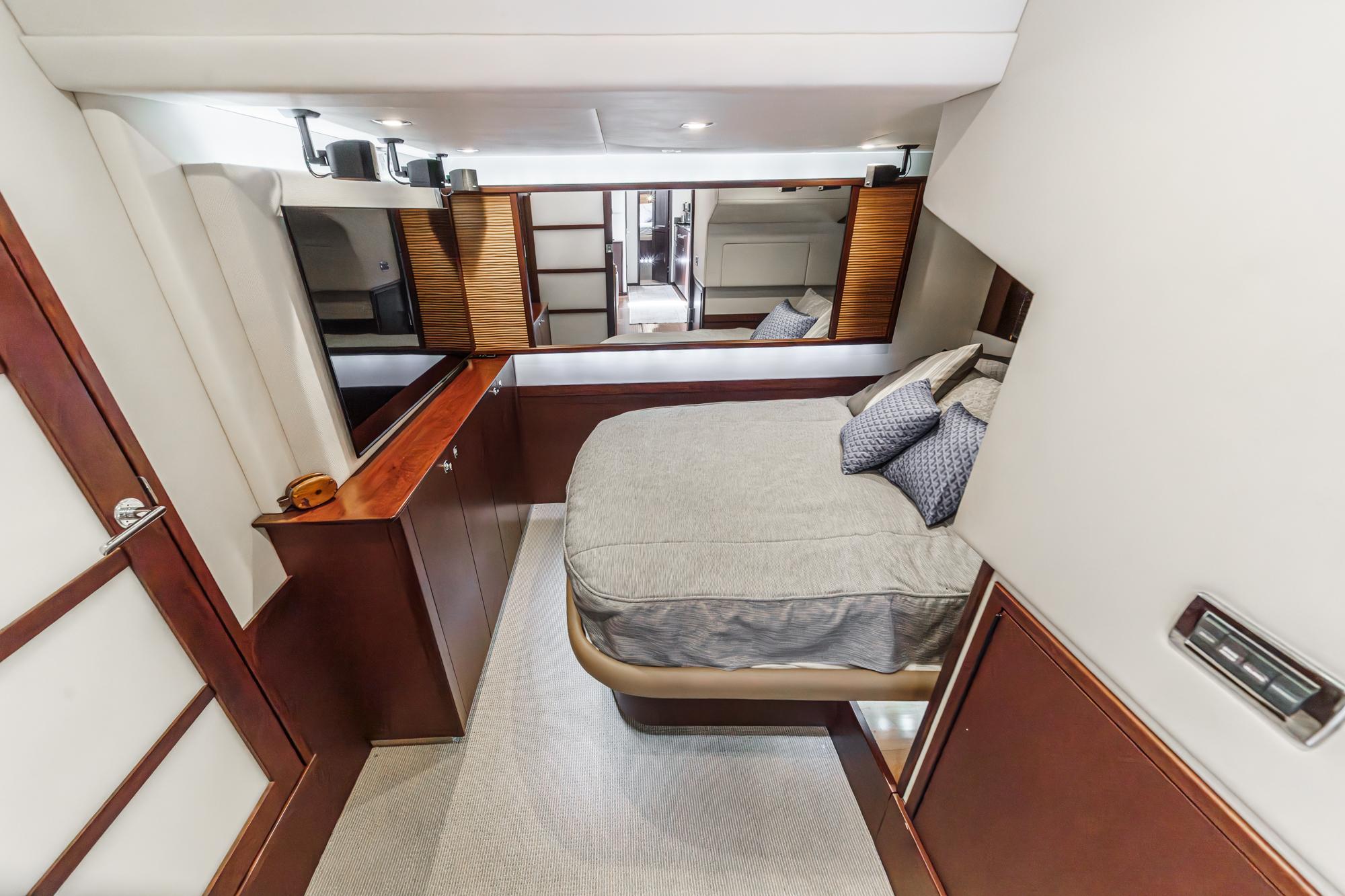 2014 Sea Ray 540 Sundancer #TBMC1870LLC inventory image at Sun Country Yachts, San Diego Marriott Marquis 2014 Sea Ray 540 Sundancer #TBMC1870LLC inventory image at Sun Country Yachts, San Diego Marriott Marquis