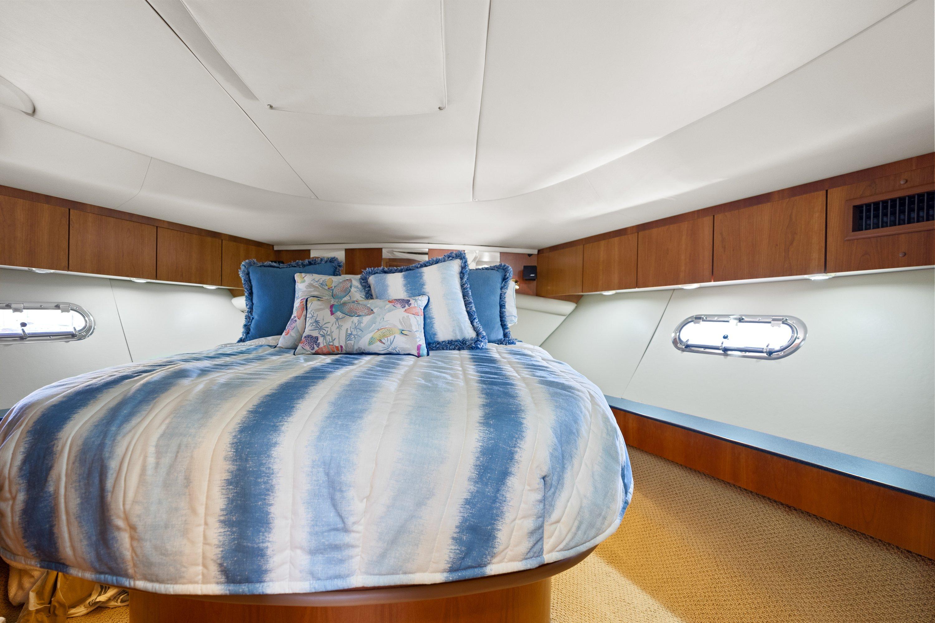 Cerulean Yacht Photos Pics 