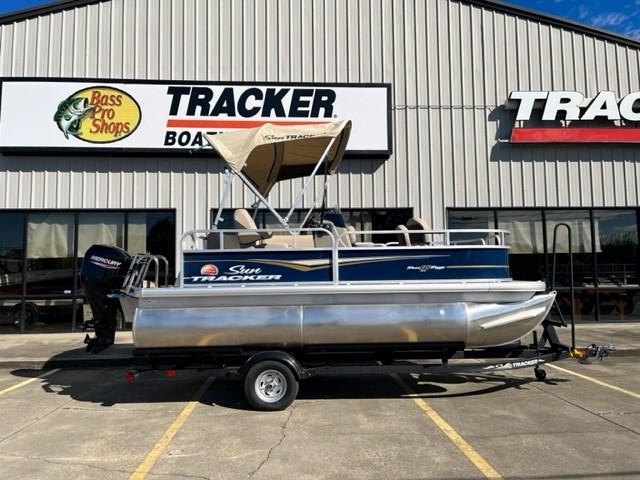 Sun Tracker Bass Buggy 16 DLX boats for sale 