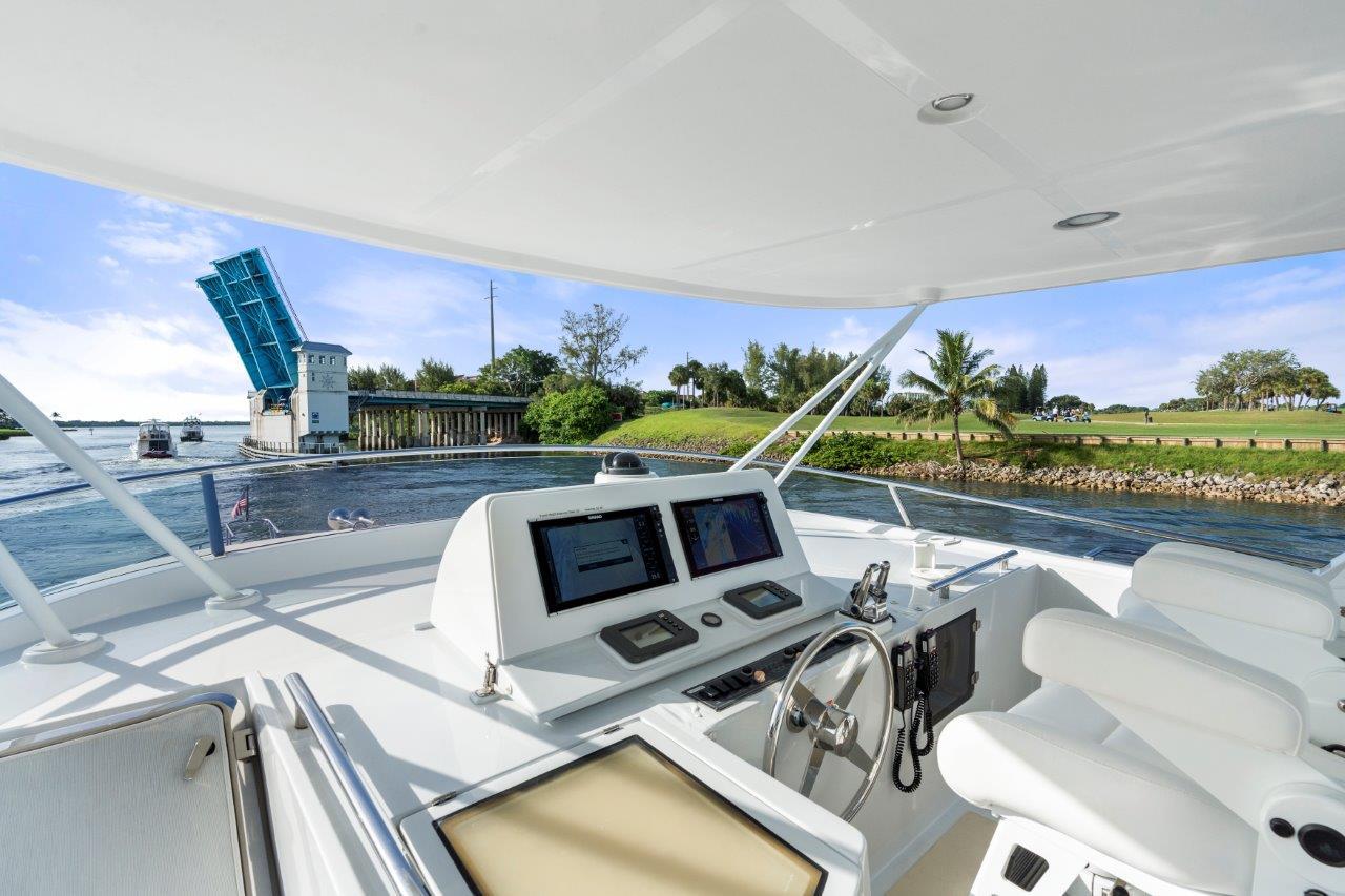 Instigator Yacht Photos Pics Marlow 49 Instigator - Flybridge Electronics