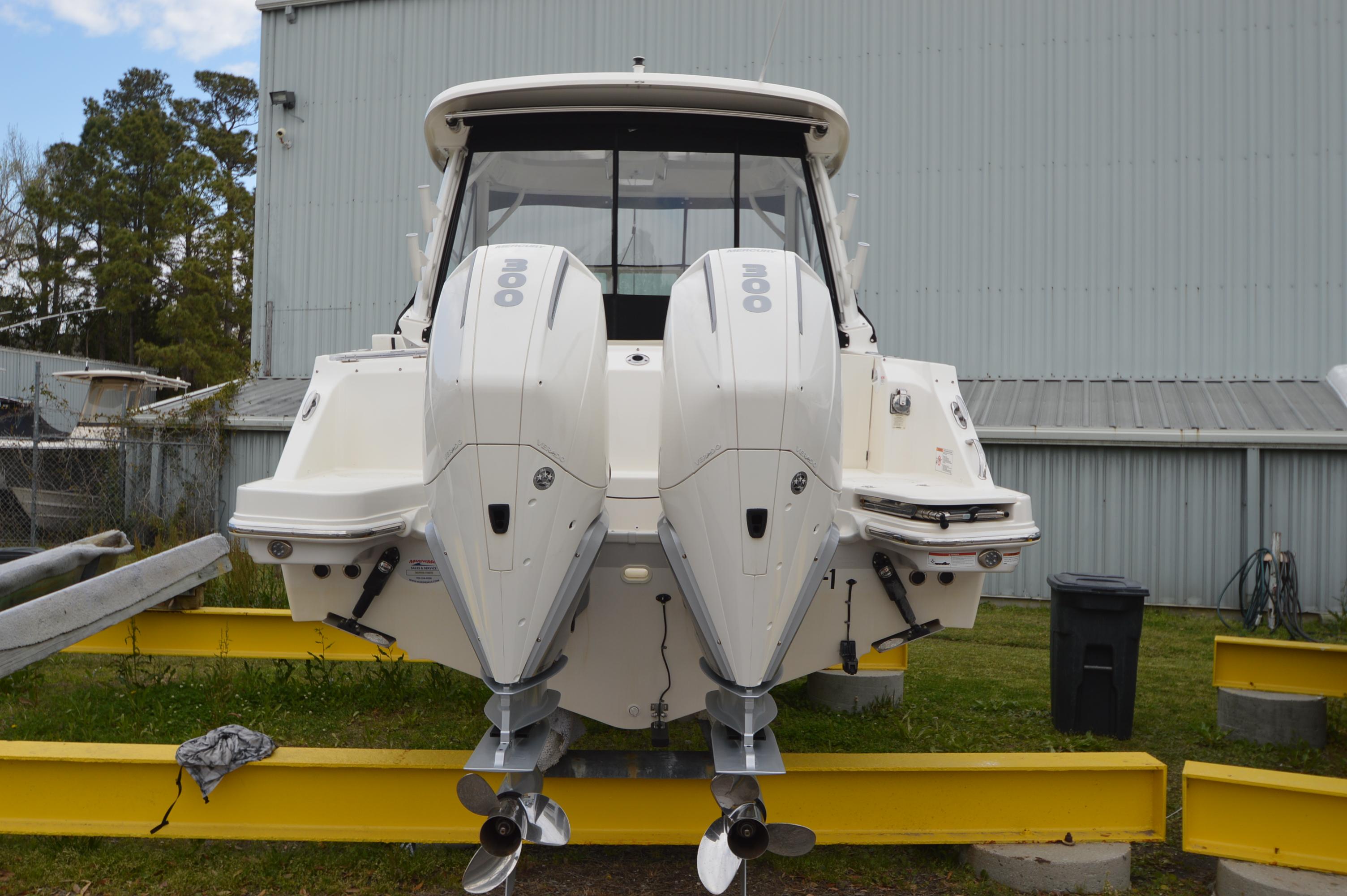 2022-boston-whaler-280-vantage-power-9743159-976016494-0-010420250715-9