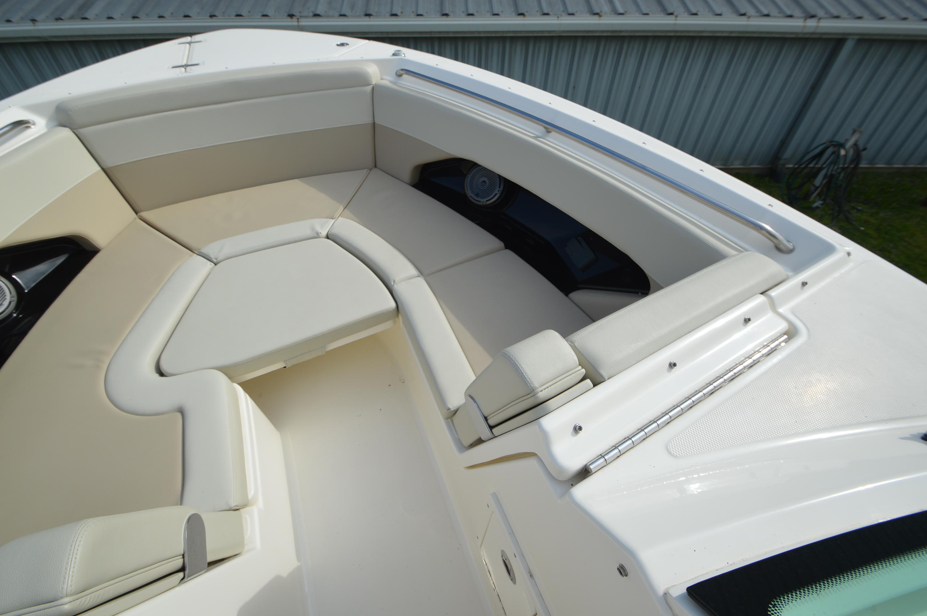 2022-boston-whaler-280-vantage-power-9743159-976016509-0-010420250716-24