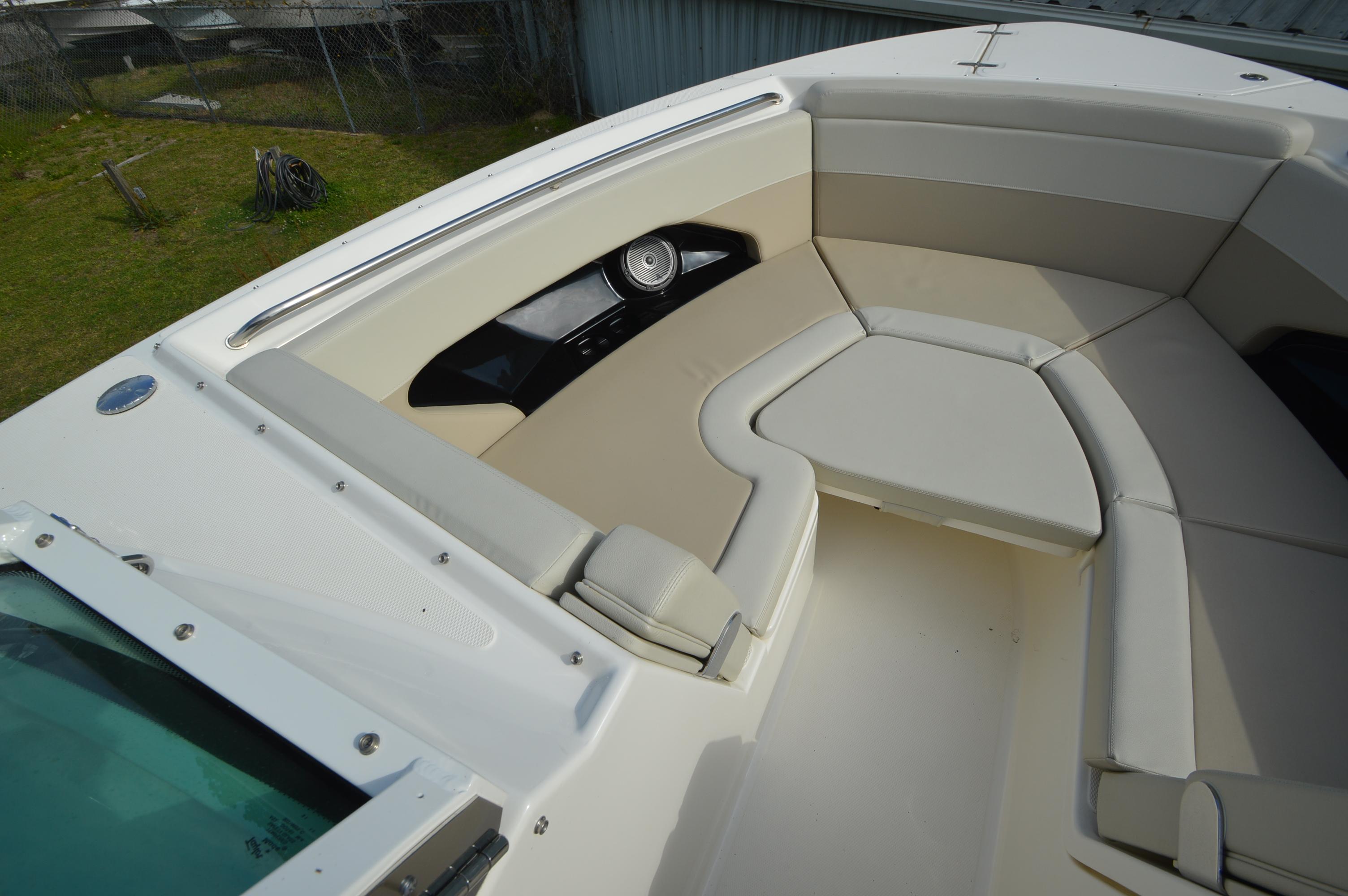 2022-boston-whaler-280-vantage-power-9743159-976016510-0-010420250716-25