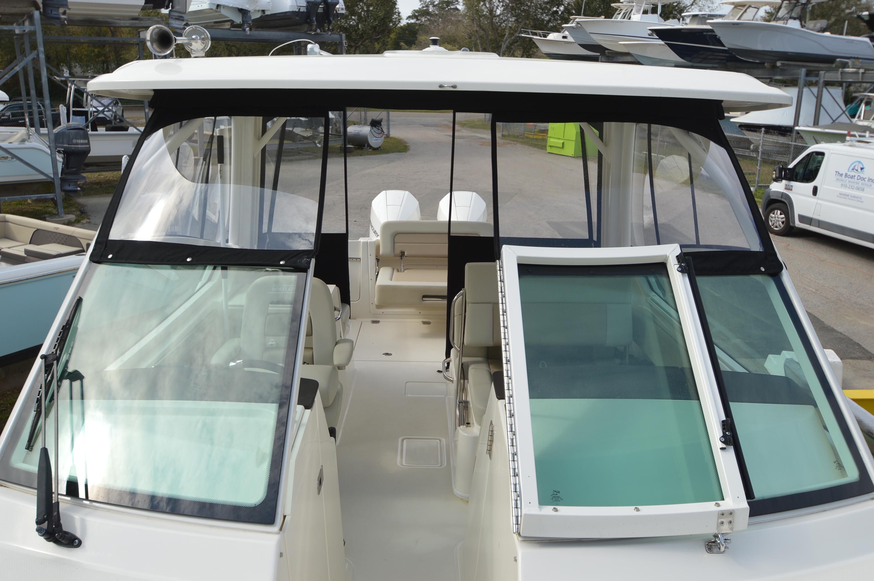 2022-boston-whaler-280-vantage-power-9743159-976016515-0-010420250716-30