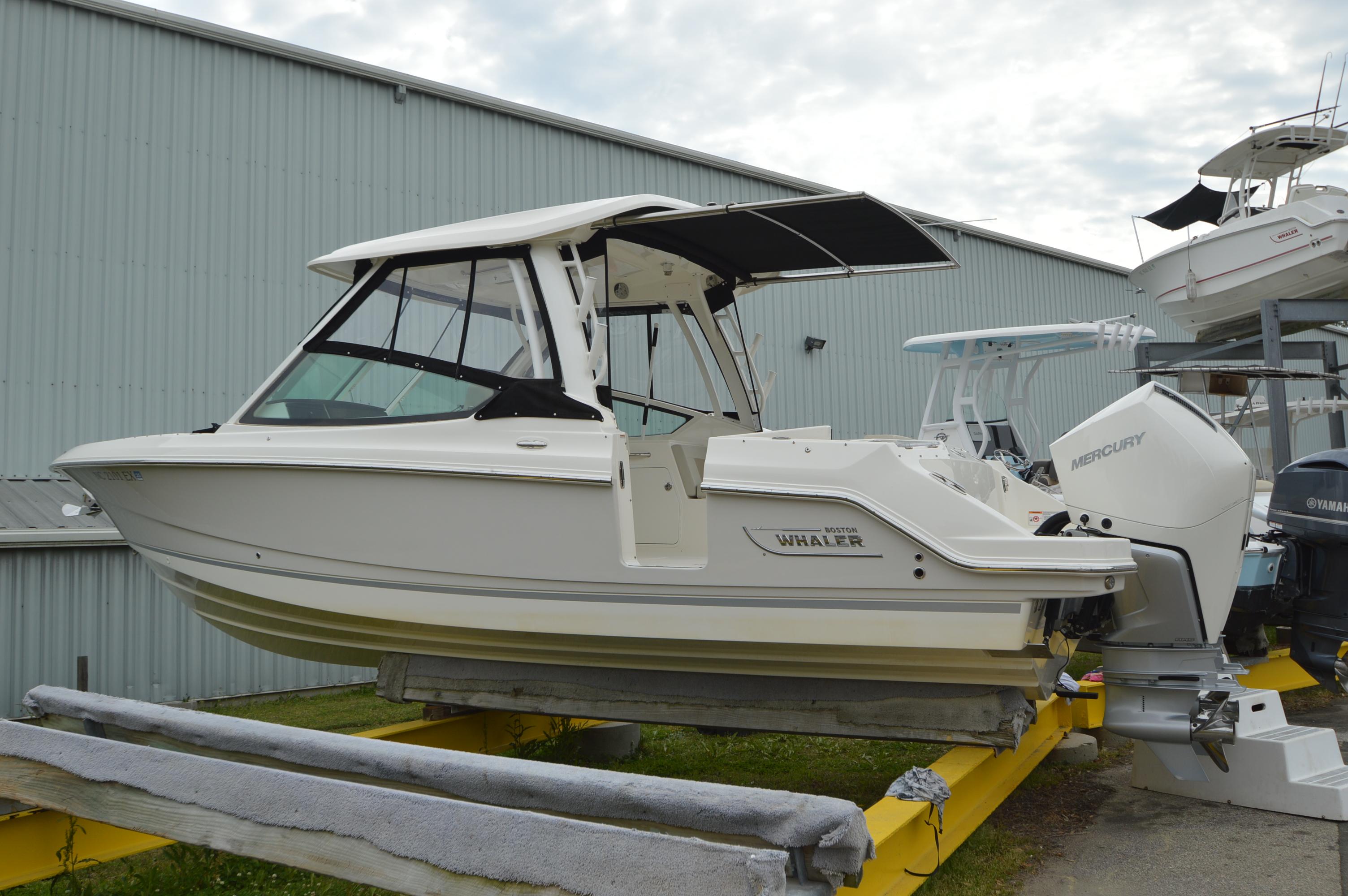 2022-boston-whaler-280-vantage-power-9743159-976016558-0-010420250718-73