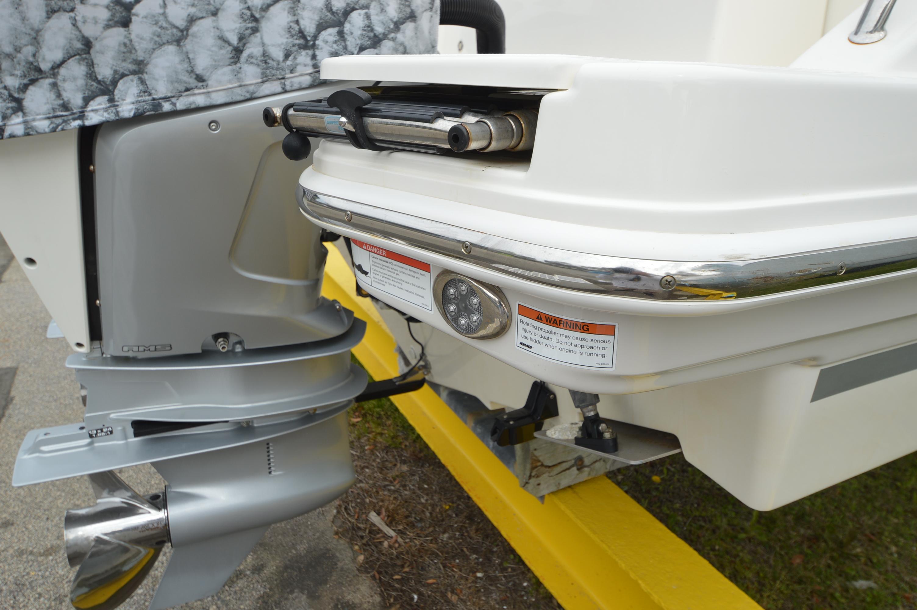 2022-boston-whaler-280-vantage-power-9743159-976016560-0-010420250718-75
