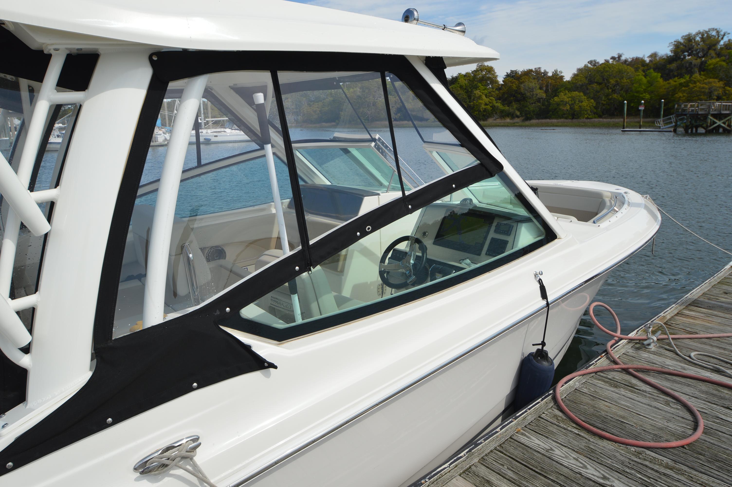 2022-boston-whaler-280-vantage-power-9743159-976653854-0-110420251147-75
