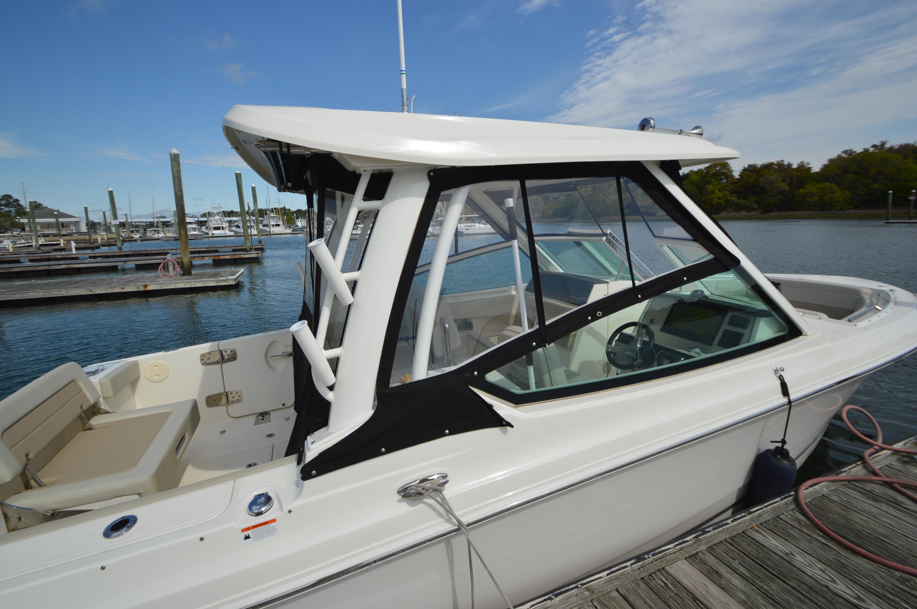 2022-boston-whaler-280-vantage-power-9743159-976653861-0-110420251147-76