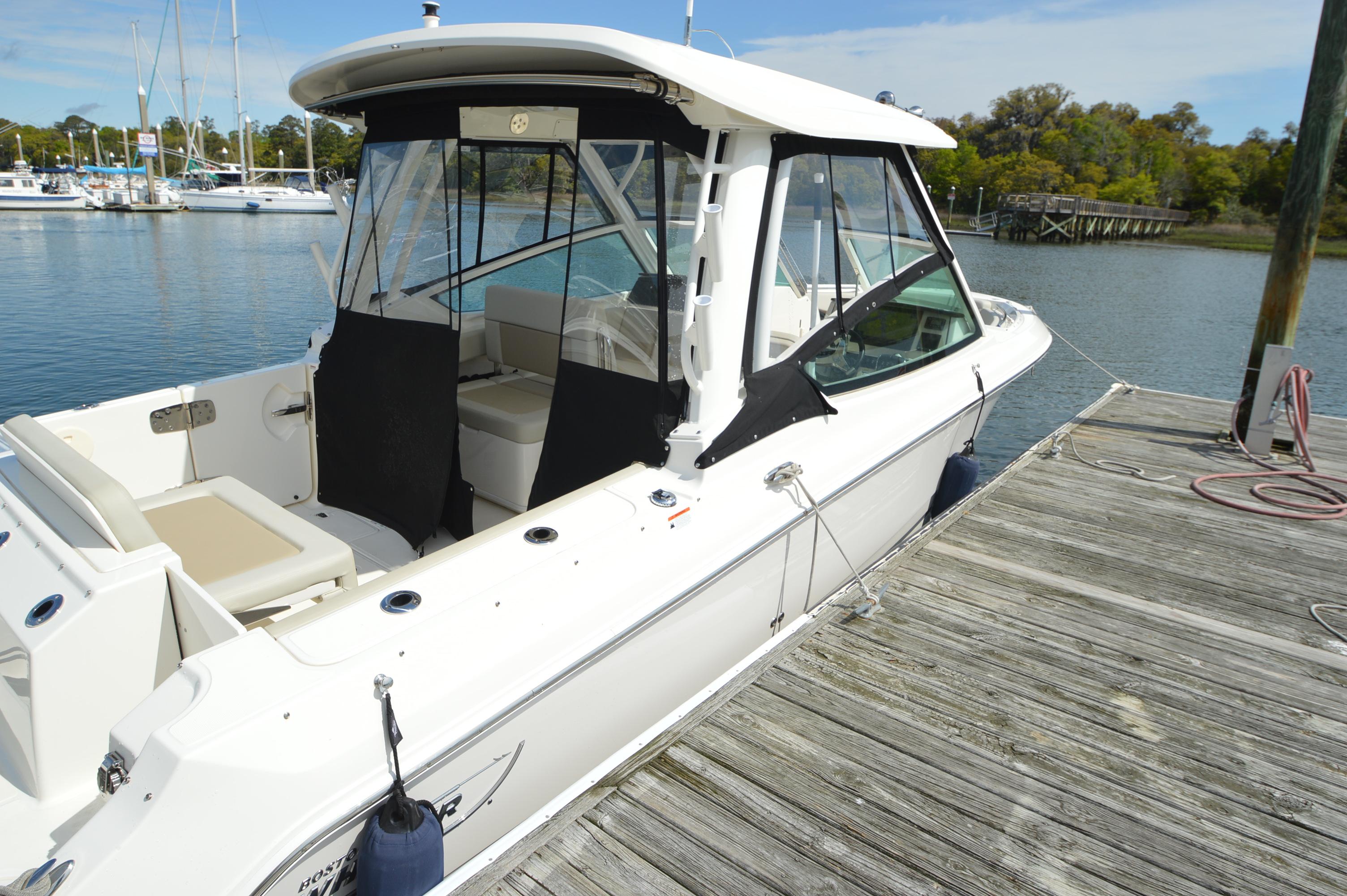 2022-boston-whaler-280-vantage-power-9743159-976653968-0-110420251156-114