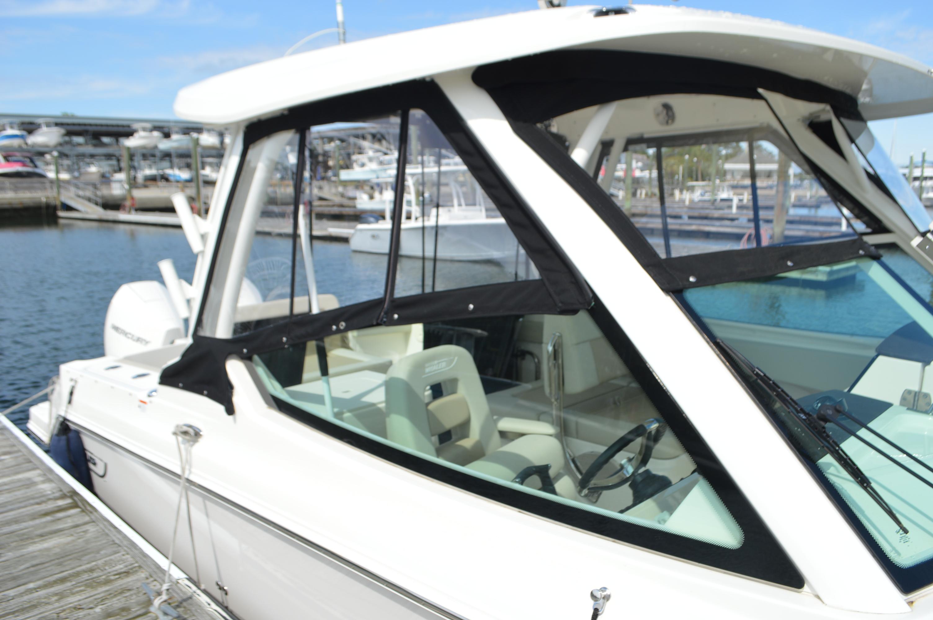 2022-boston-whaler-280-vantage-power-9743159-976654015-0-110420251155-96
