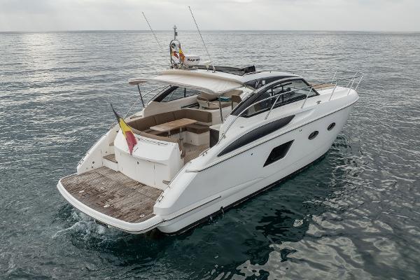 Princess Motor Yacht Sales - Used Princess V39