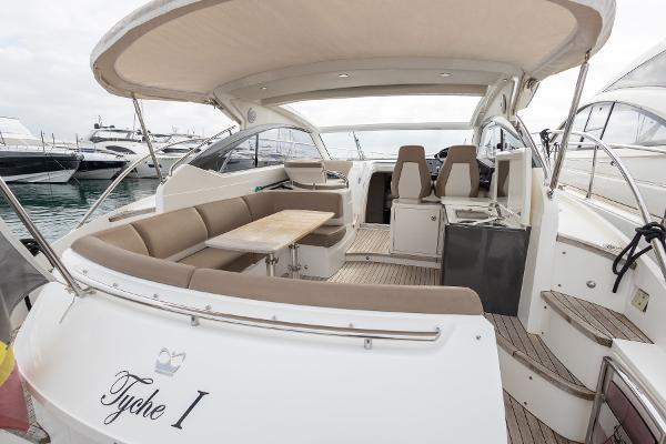 Princess Motor Yacht Sales - Used Princess V39