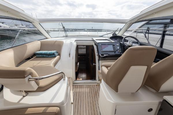 Princess Motor Yacht Sales - Used Princess V39