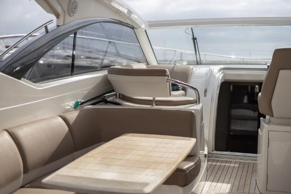Princess Motor Yacht Sales - Used Princess V39