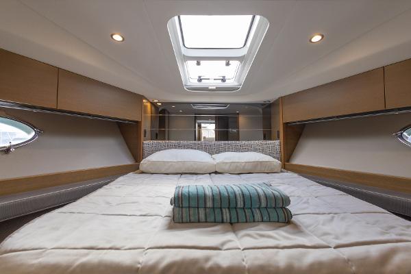 Princess Motor Yacht Sales - Used Princess V39