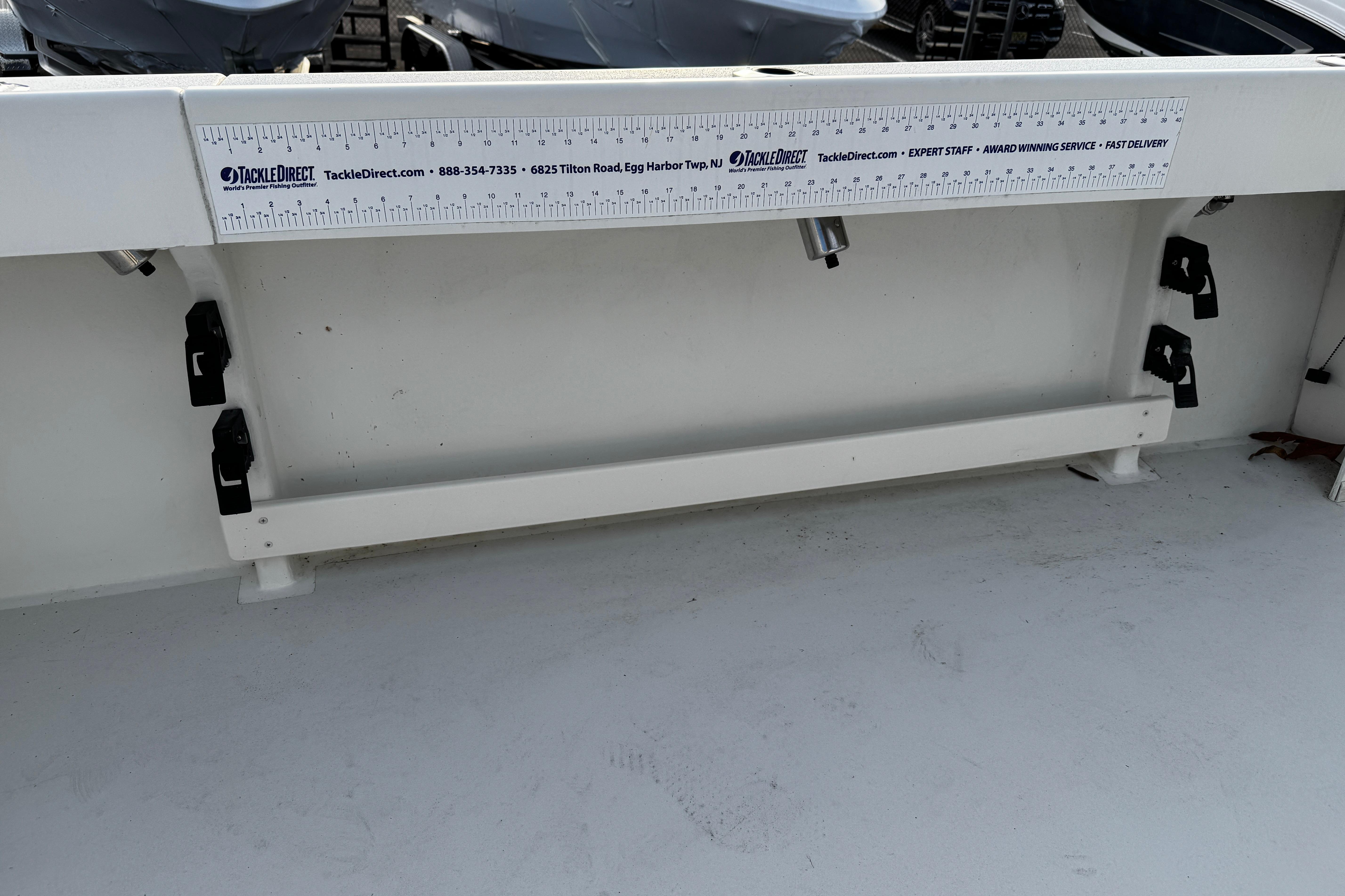 2018-parker-2520-xld-sport-cabin-power-10013106-20251113130018104-2