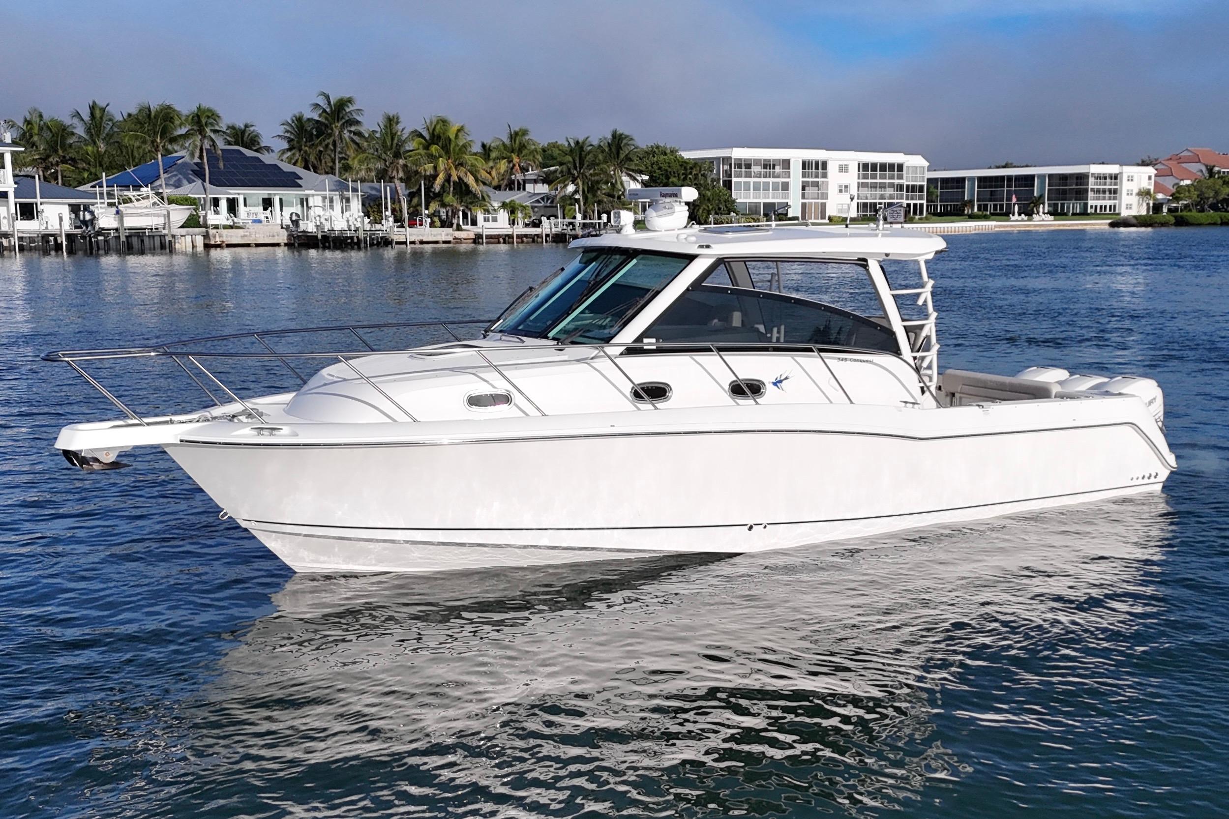 Whaler 345 Conquest - Loaded