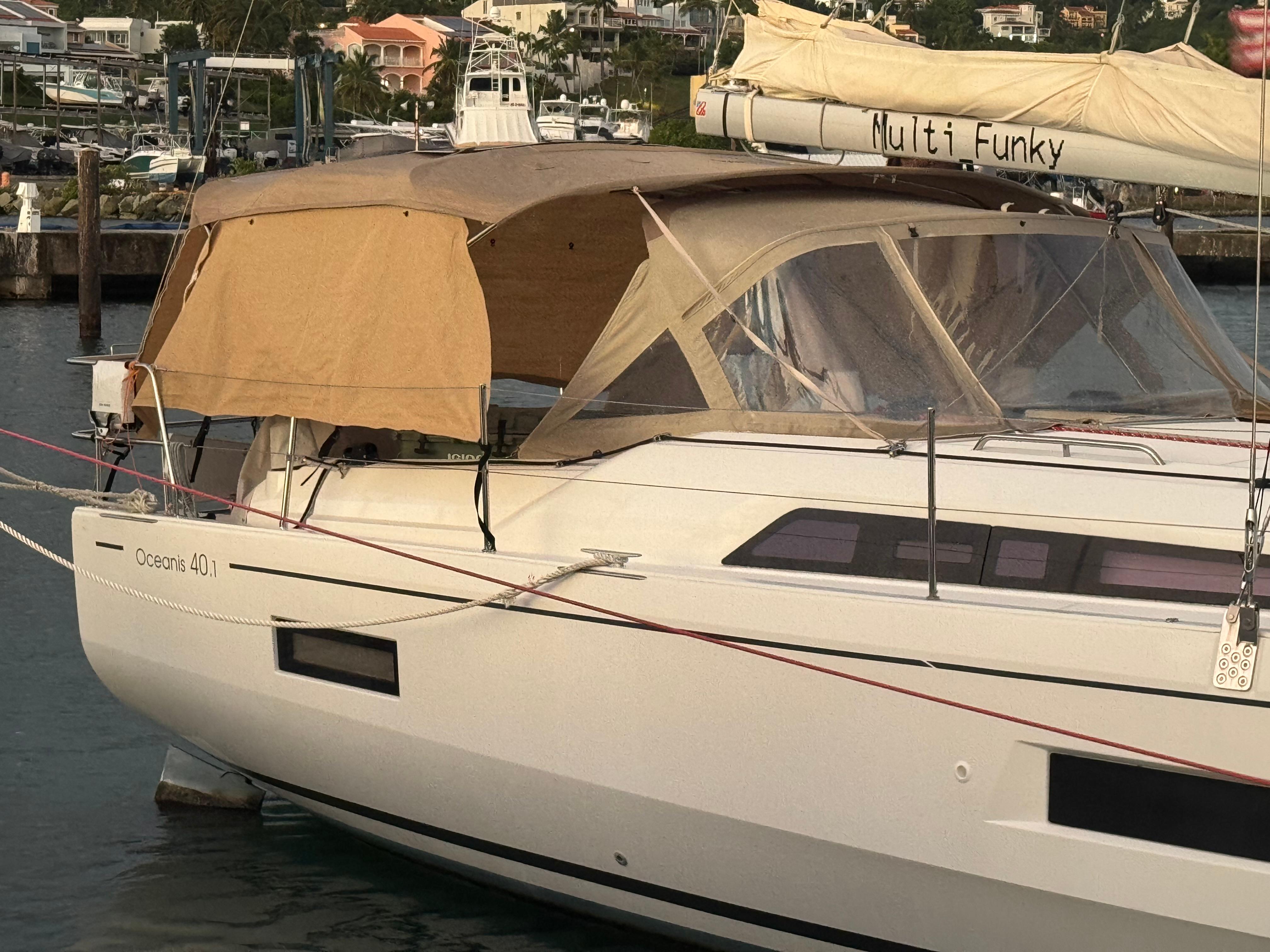 2022 Beneteau