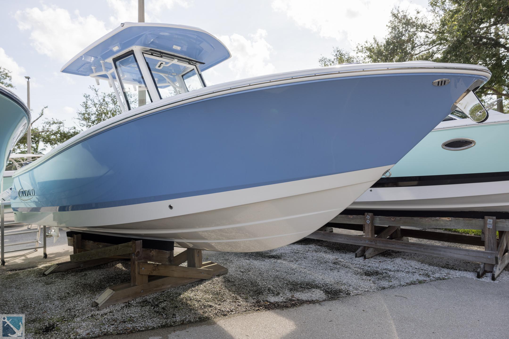 Robalo R250 Center Console 2025