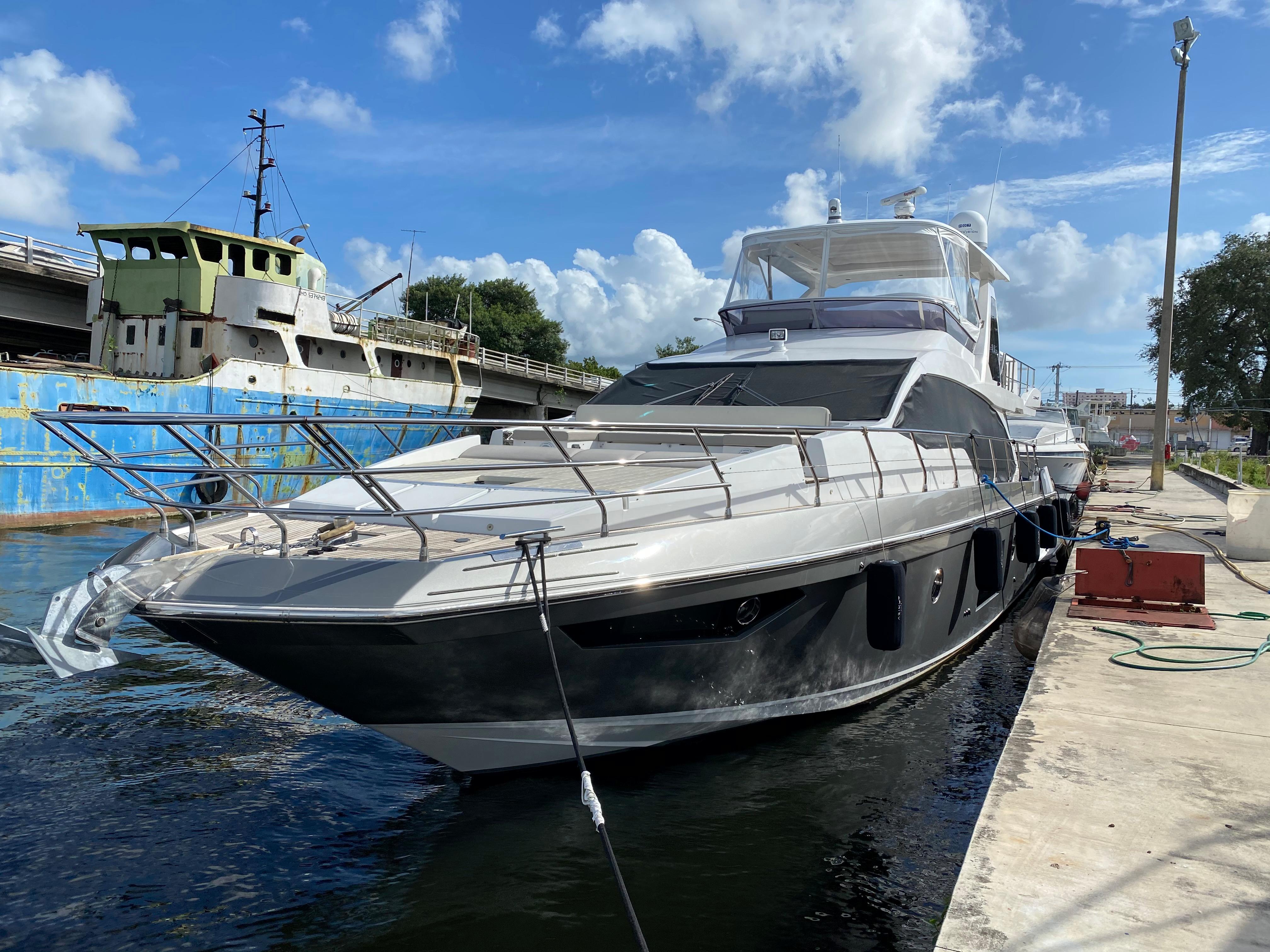 azimut yacht 66 price