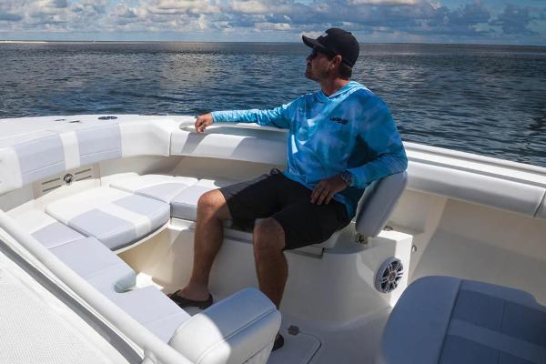 2020 Mako boat for sale, model of the boat is 236 CC & Image # 112 of 115