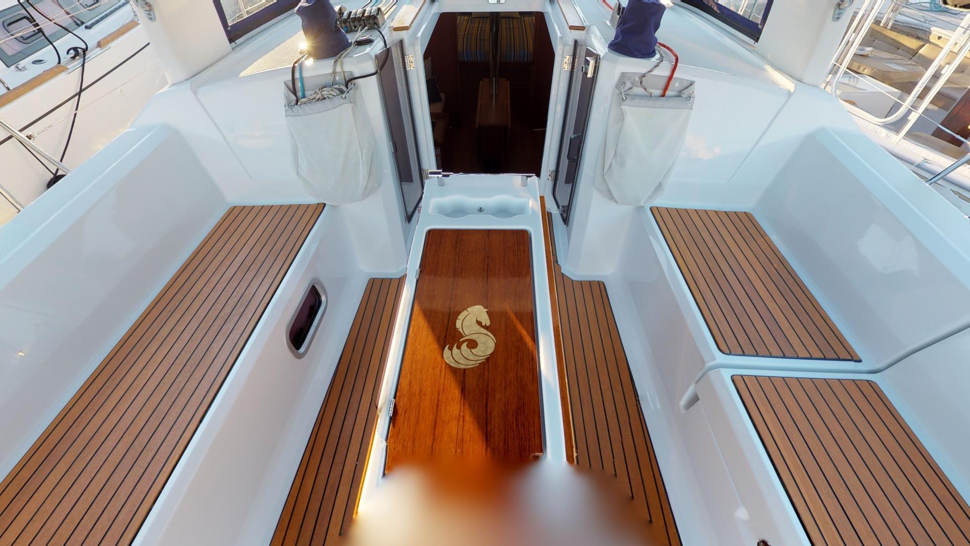 Yacht Photos Pics