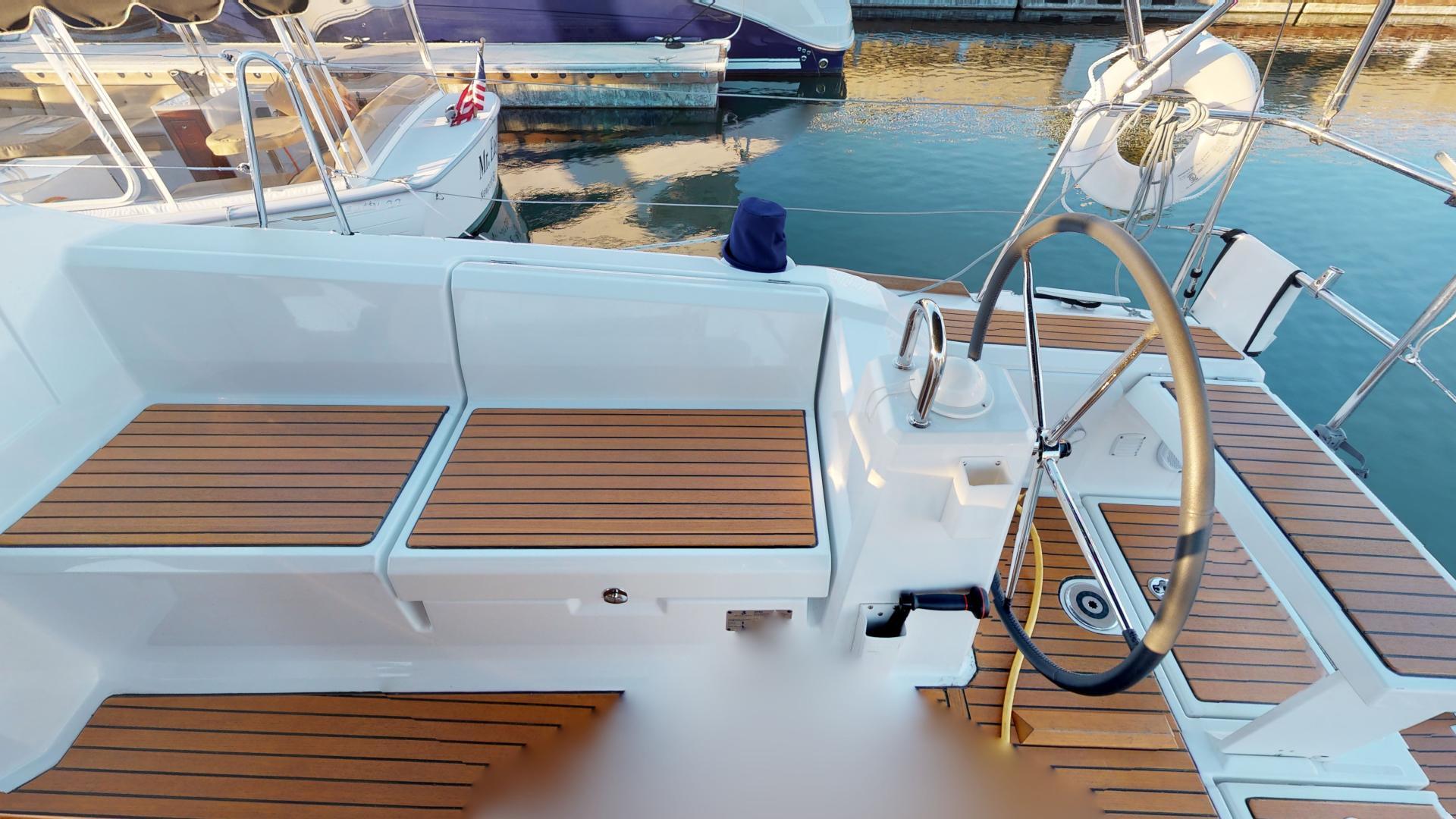 Yacht Photos Pics