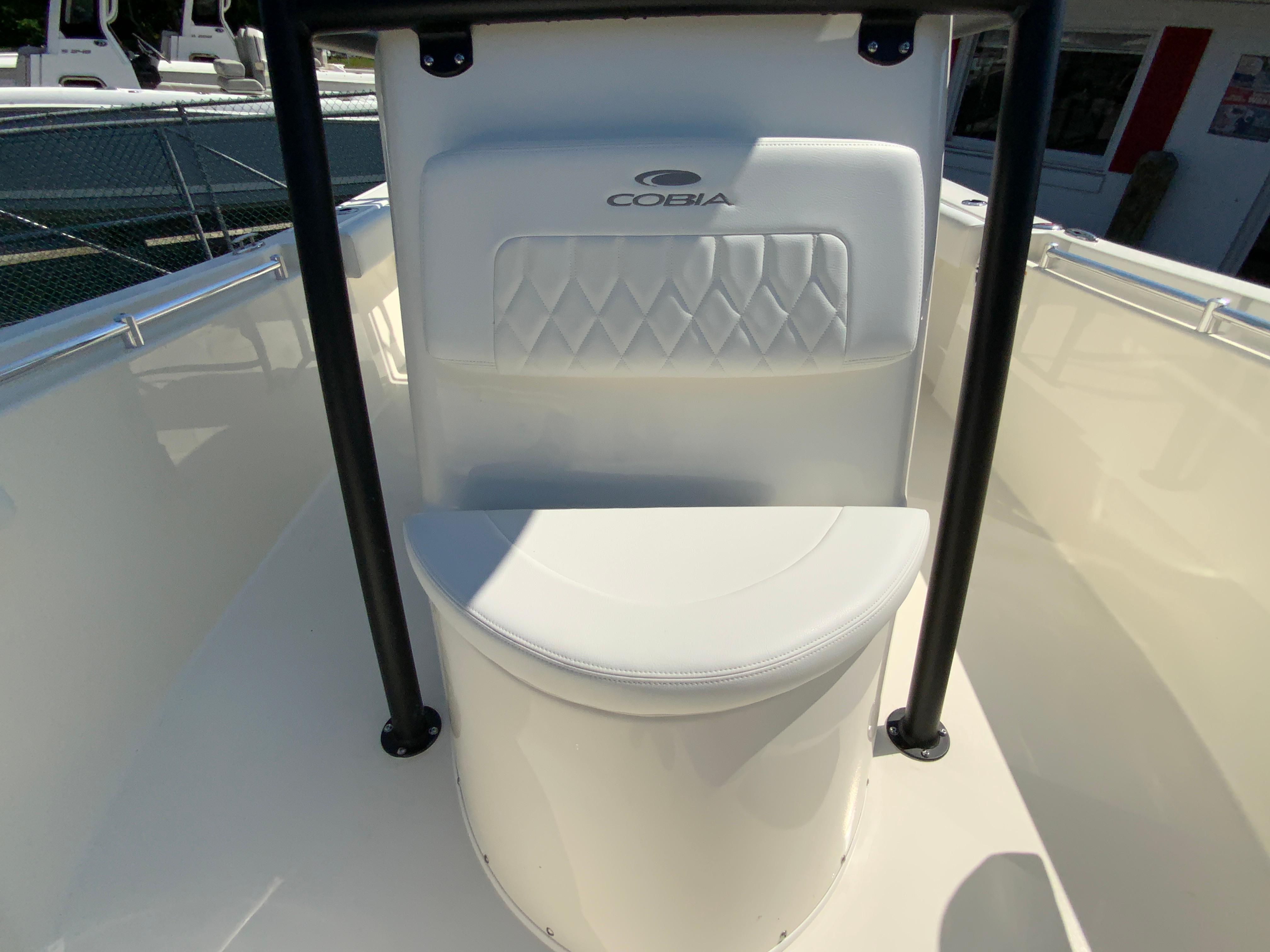 2024 Cobia 220 Center Console-20