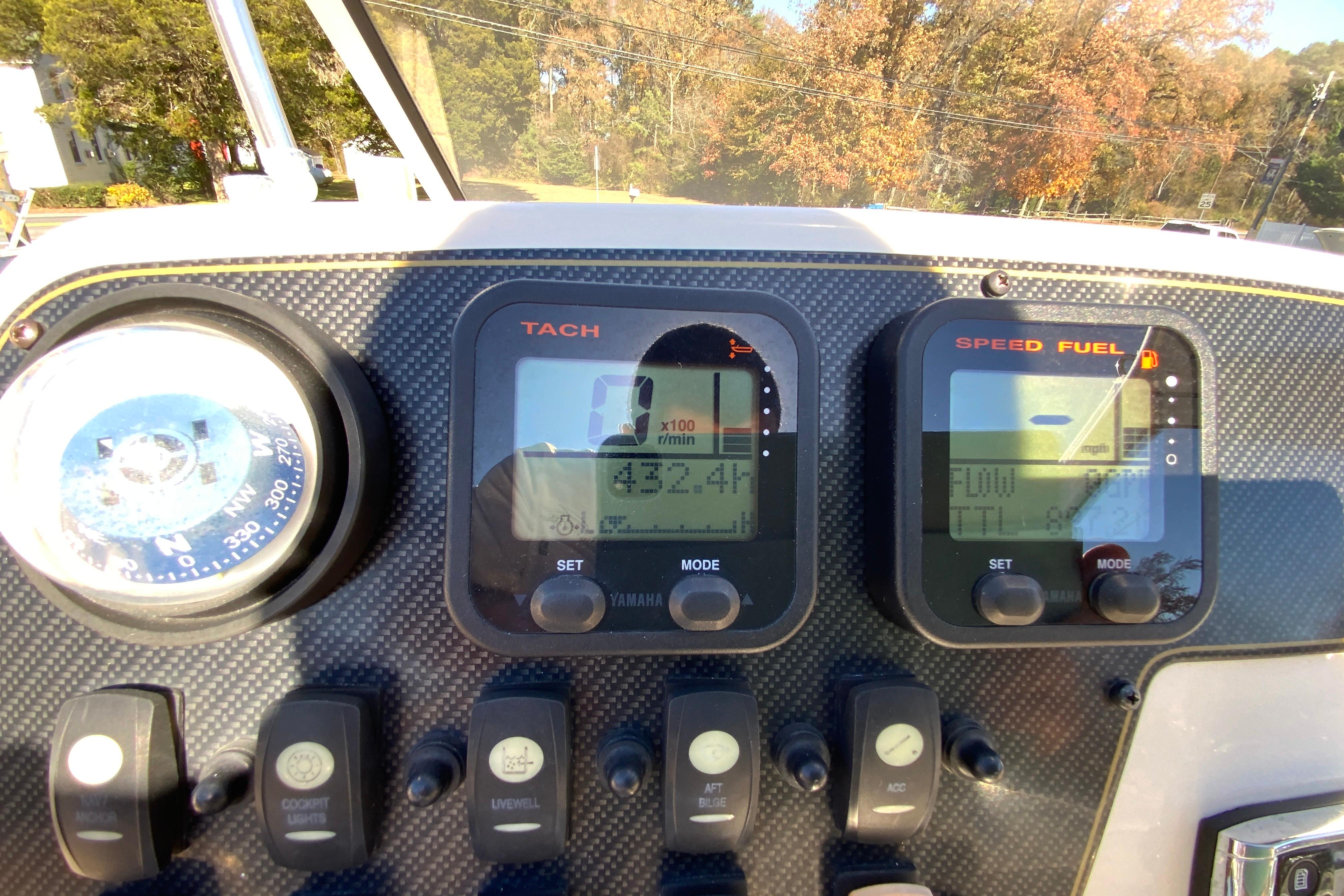 2014 Grady-white Freedom 225-26