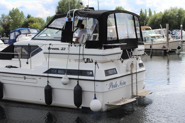 1989 Broom 37