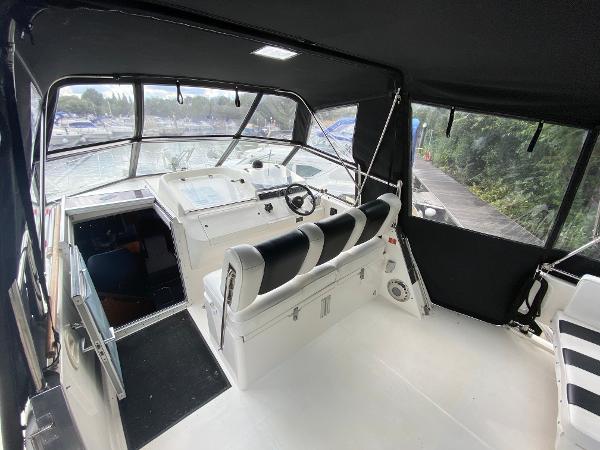 1989 Broom 37