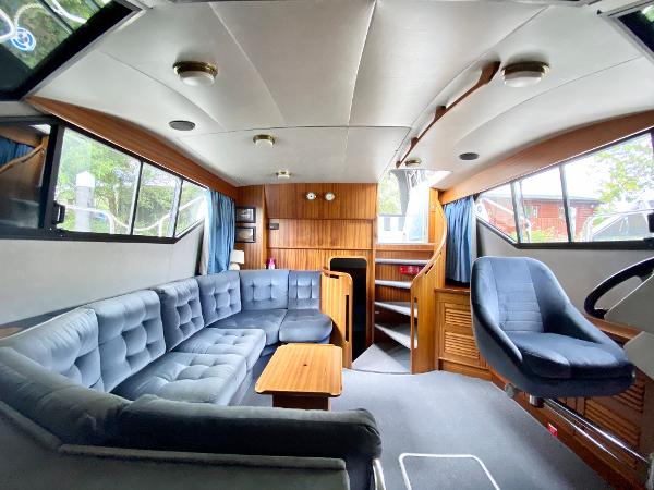 1989 Broom 37