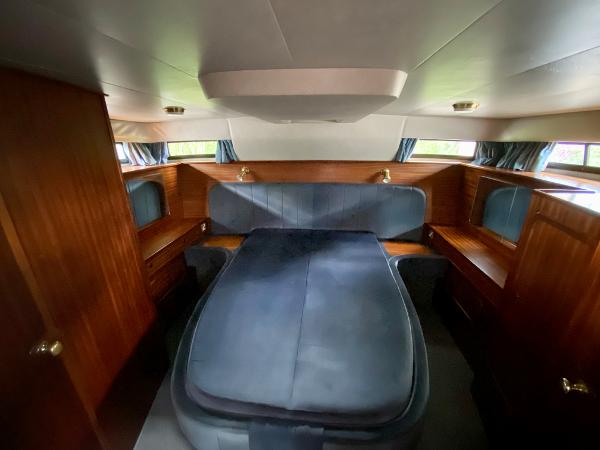 1989 Broom 37