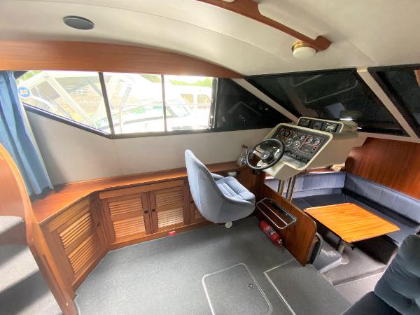 1989 Broom 37
